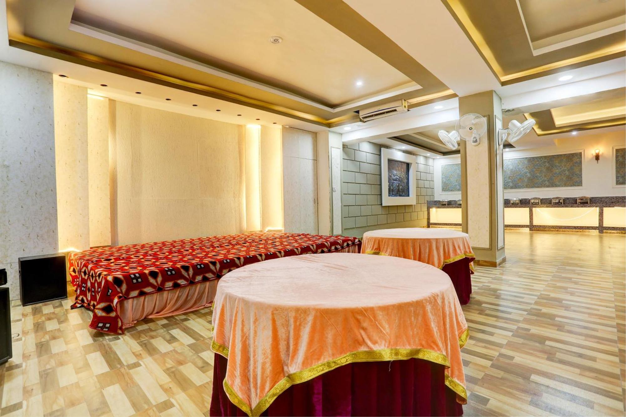 Collection O Jairaj Hotel อัลวาร์ ภายนอก รูปภาพ