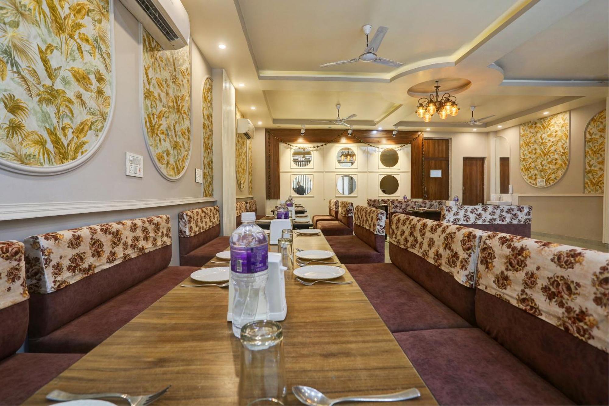 Collection O Jairaj Hotel อัลวาร์ ภายนอก รูปภาพ